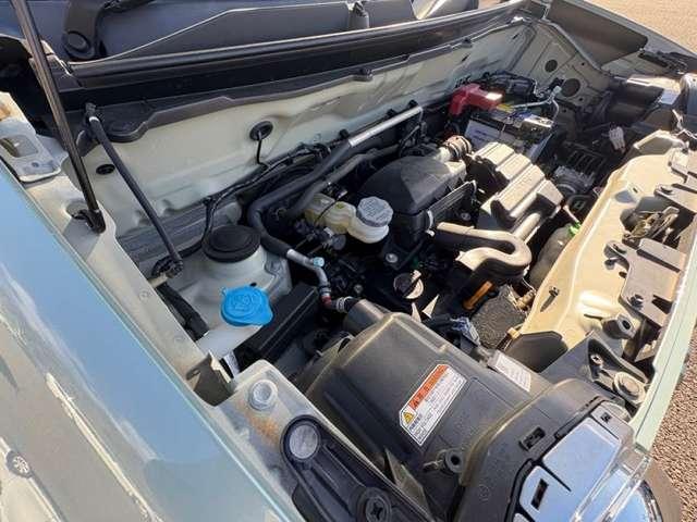 ハスラー ＪスタイルＩＩＩ　スチールシルバールーフ！アイドリングストップ！デュアルカメラブレーキサポート！純正ナビ＆フルセグＴＶ＆ＤＶＤ＆ＢＴ！全方位モニター！ＨＩＤヘッドライト！純正アルミ！半革シート！シートヒーター！（30枚目）