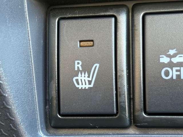 ハスラー ＪスタイルＩＩＩ　スチールシルバールーフ！アイドリングストップ！デュアルカメラブレーキサポート！純正ナビ＆フルセグＴＶ＆ＤＶＤ＆ＢＴ！全方位モニター！ＨＩＤヘッドライト！純正アルミ！半革シート！シートヒーター！（41枚目）