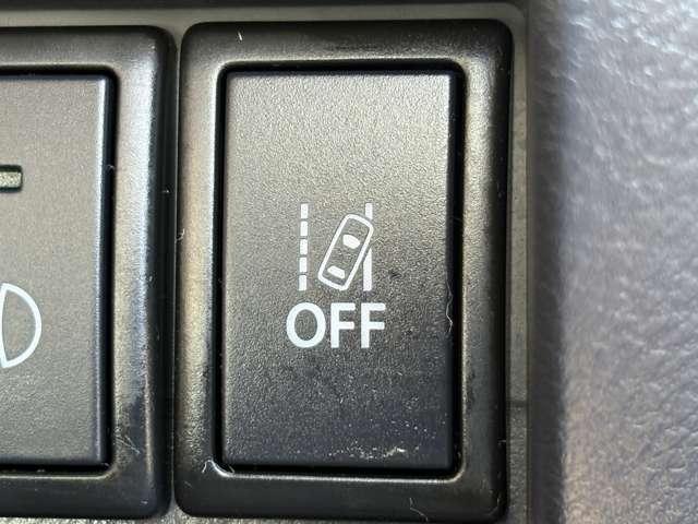 ハスラー ＪスタイルＩＩＩ　スチールシルバールーフ！アイドリングストップ！デュアルカメラブレーキサポート！純正ナビ＆フルセグＴＶ＆ＤＶＤ＆ＢＴ！全方位モニター！ＨＩＤヘッドライト！純正アルミ！半革シート！シートヒーター！（46枚目）