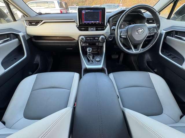 ＲＡＶ４ Ｇ　Ｚパッケージ　４ＷＤ　セーフティセンス！ブラインドスポットモニター！合皮シート！快適温熱シート！ハンドルヒーター！運転席パワーシート！純正ナビ＆フルセグＴＶ＆ＢＴ＆バックカメラ！デジタルインナーミラー！（33枚目）