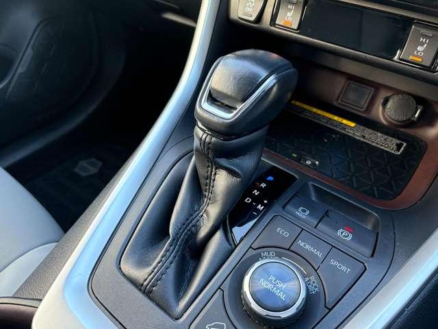 ＲＡＶ４ Ｇ　Ｚパッケージ　４ＷＤ　セーフティセンス！ブラインドスポットモニター！合皮シート！快適温熱シート！ハンドルヒーター！運転席パワーシート！純正ナビ＆フルセグＴＶ＆ＢＴ＆バックカメラ！デジタルインナーミラー！（51枚目）