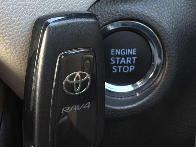 ＲＡＶ４ Ｇ　Ｚパッケージ　４ＷＤ　セーフティセンス！ブラインドスポットモニター！合皮シート！快適温熱シート！ハンドルヒーター！運転席パワーシート！純正ナビ＆フルセグＴＶ＆ＢＴ＆バックカメラ！デジタルインナーミラー！（52枚目）