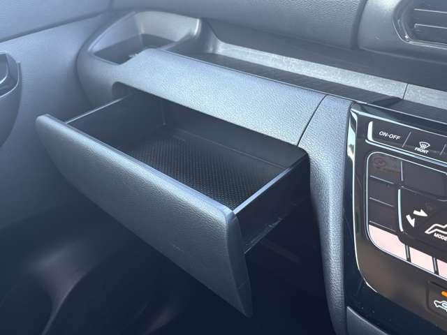 ルークス ハイウェイスター　Ｘ　プロパイロットエディション　令和５年後期型！先進安全装備！プロパイロット！アイドリングストップ！純正ナビ＆ＢＴ！インテリジェントアラウンドビューモニター＆ルームミラー！ハンズフリー両側パワースライドドア！アダ（54枚目）