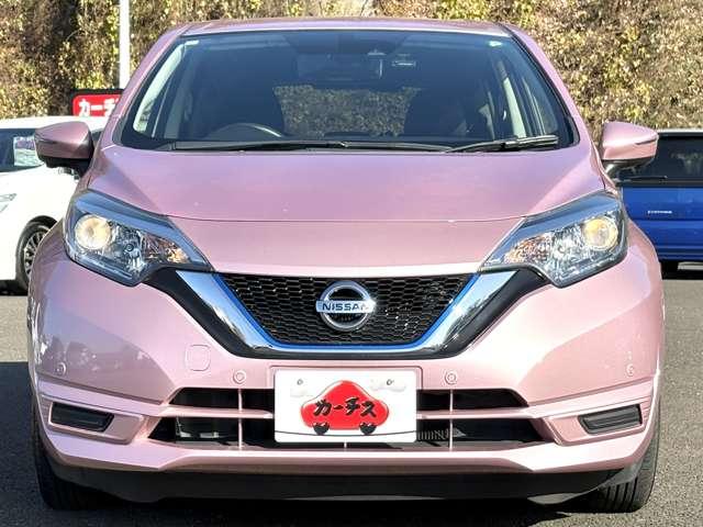 ノート ｅ－パワー　Ｘ　インテリジェントエマージェンシーブレーキ！車線逸脱警報！純正ナビ＆フルセグＴＶ＆ＤＶＤ！インテリジェントアラウンドビューモニター！スマートルームミラー！オートライト！インテリジェン（9枚目）