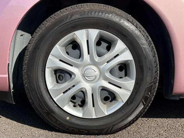 ノート ｅ－パワー　Ｘ　インテリジェントエマージェンシーブレーキ！車線逸脱警報！純正ナビ＆フルセグＴＶ＆ＤＶＤ！インテリジェントアラウンドビューモニター！スマートルームミラー！オートライト！インテリジェン（12枚目）