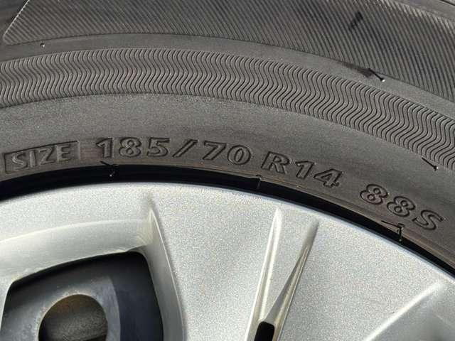 ノート ｅ－パワー　Ｘ　インテリジェントエマージェンシーブレーキ！車線逸脱警報！純正ナビ＆フルセグＴＶ＆ＤＶＤ！インテリジェントアラウンドビューモニター！スマートルームミラー！オートライト！インテリジェン（14枚目）