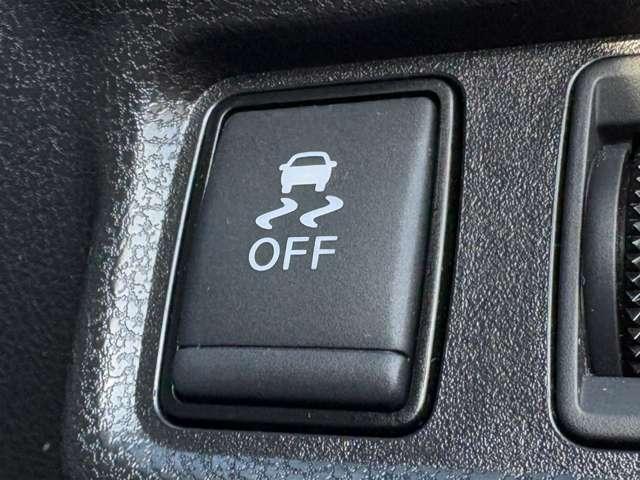 ノート ｅ－パワー　Ｘ　インテリジェントエマージェンシーブレーキ！車線逸脱警報！純正ナビ＆フルセグＴＶ＆ＤＶＤ！インテリジェントアラウンドビューモニター！スマートルームミラー！オートライト！インテリジェン（41枚目）