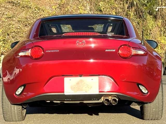 ロードスターＲＦ ＶＳ　２トーンルーフ！アイドリングストップ！セーフティパッケージ！レザーシート！シートヒーター！純正ナビ＆フルセグＴＶ＆ＤＶＤ＆ＢＴ＆バックカメラ！パドルシフト！純正ＥＴＣ！ＬＥＤヘッド（7枚目）