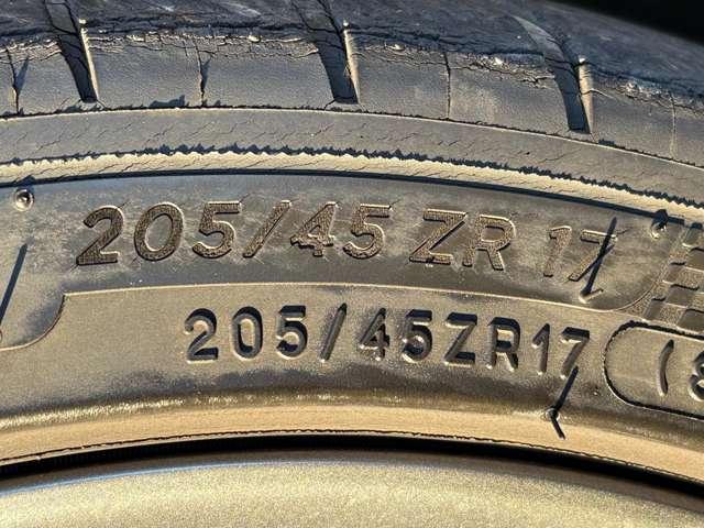 ロードスターＲＦ ＶＳ　２トーンルーフ！アイドリングストップ！セーフティパッケージ！レザーシート！シートヒーター！純正ナビ＆フルセグＴＶ＆ＤＶＤ＆ＢＴ＆バックカメラ！パドルシフト！純正ＥＴＣ！ＬＥＤヘッド（13枚目）