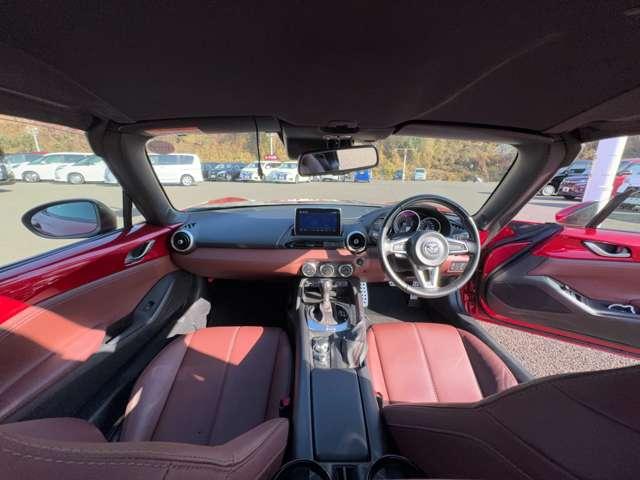 ロードスターＲＦ ＶＳ　２トーンルーフ！アイドリングストップ！セーフティパッケージ！レザーシート！シートヒーター！純正ナビ＆フルセグＴＶ＆ＤＶＤ＆ＢＴ＆バックカメラ！パドルシフト！純正ＥＴＣ！ＬＥＤヘッド（31枚目）