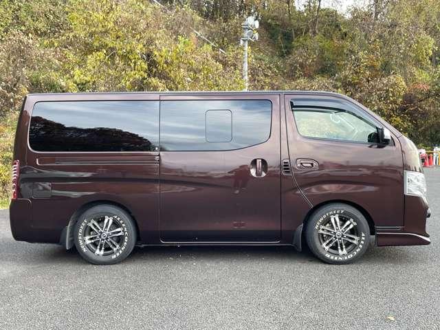 ＮＶ３５０キャラバンバン ロングプレミアムＧＸ　インテリジェントエマージェンシーブレーキ”！インテリジェントアラウンドビューモニター！パワースライドドア！ストラーダナビ＆フルセグＴＶ＆ＤＶＤ＆ＢＴ！ＬＥＤヘッドライト！社外アルミ（6枚目）
