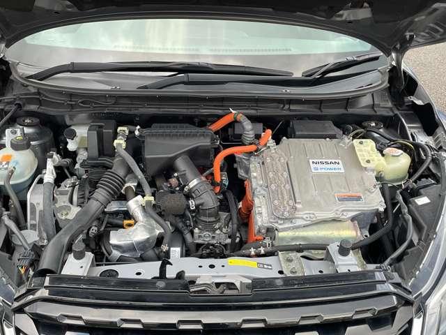 キックス Ｘ　２トーンカラー！セーフティアシスト！純正ナビ＆フルセグＴＶ＆ＤＶＤ＆ＢＴ！インテリジェントアラウンドビューモニター＆ルームミラー！ＬＥＤヘッドライト！オートライト！シートヒーター！（18枚目）