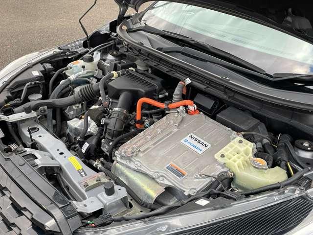 キックス Ｘ　２トーンカラー！セーフティアシスト！純正ナビ＆フルセグＴＶ＆ＤＶＤ＆ＢＴ！インテリジェントアラウンドビューモニター＆ルームミラー！ＬＥＤヘッドライト！オートライト！シートヒーター！（19枚目）