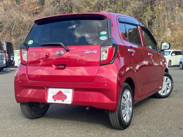 ミライース Ｘ　リミテッドＳＡＩＩＩ　衝突回避支援ブレーキ・衝突警報機能！車線逸脱警報！★純正ナビ！フルセグＴＶ！バックカメラ！アイドリングストップ！ＬＥＤヘッドライト！オートハイビーム！キーレスエントリー！（4枚目）