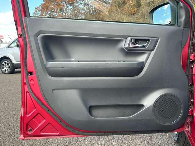 ミライース Ｘ　リミテッドＳＡＩＩＩ　衝突回避支援ブレーキ・衝突警報機能！車線逸脱警報！★純正ナビ！フルセグＴＶ！バックカメラ！アイドリングストップ！ＬＥＤヘッドライト！オートハイビーム！キーレスエントリー！（23枚目）