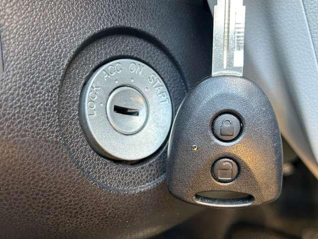 ミライース Ｘ　リミテッドＳＡＩＩＩ　衝突回避支援ブレーキ・衝突警報機能！車線逸脱警報！★純正ナビ！フルセグＴＶ！バックカメラ！アイドリングストップ！ＬＥＤヘッドライト！オートハイビーム！キーレスエントリー！（42枚目）