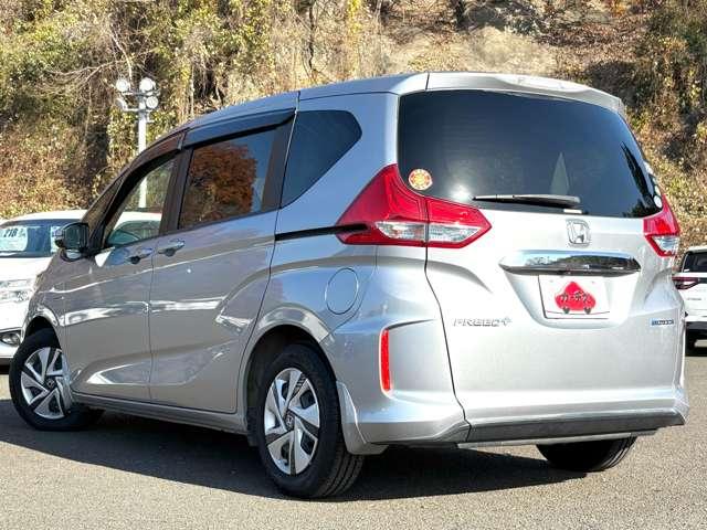 フリード＋ハイブリッド ハイブリッドＧ・ホンダセンシング　ホンダセンシング！サイド／カーテンエアバッグ！ＬＥＤヘッドライト！オートライト！両側パワースライドドア！純正ＥＴＣ！スマートキーシステム！（5枚目）