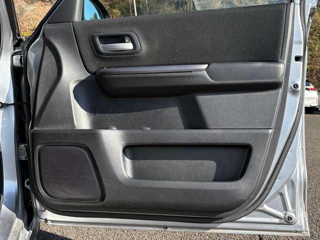 フリード＋ハイブリッド ハイブリッドＧ・ホンダセンシング　ホンダセンシング！サイド／カーテンエアバッグ！ＬＥＤヘッドライト！オートライト！両側パワースライドドア！純正ＥＴＣ！スマートキーシステム！（32枚目）