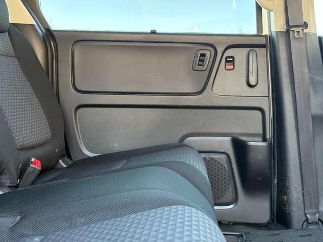 フリード＋ハイブリッド ハイブリッドＧ・ホンダセンシング　ホンダセンシング！サイド／カーテンエアバッグ！ＬＥＤヘッドライト！オートライト！両側パワースライドドア！純正ＥＴＣ！スマートキーシステム！（33枚目）