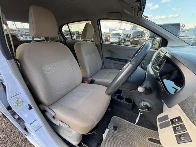 ミライース Ｇ　エコアイドル！純正アルミ！サイドエアバッグ！リモコンキー！ウィンカーミラー！純正１４インチアルミホイール！純正カーオーディオ！オートエアコン！横滑り防止装置！パワーウィンドウ！（16枚目）