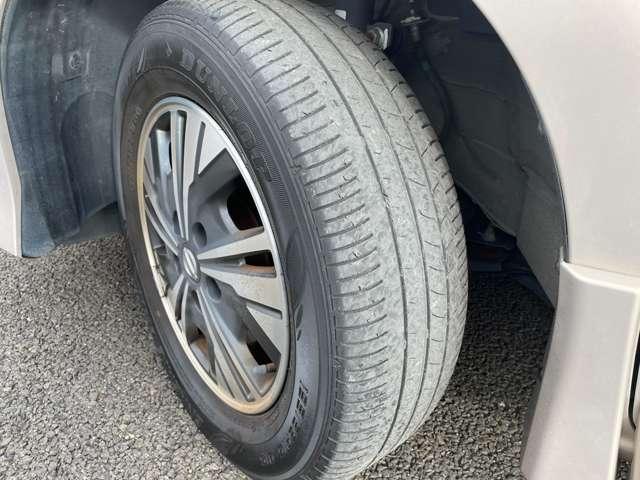 セレナ e-パワー ハイウェイスターV 全方位運転支援システム!プロパイロット!純正ナビ&フルセグTV&DVD&BT!インテリジェントアラウンドビューモニター&ルームミラー!ハンズフリー両側パワースライドドア!アダプティ!禁煙車!(14枚目)