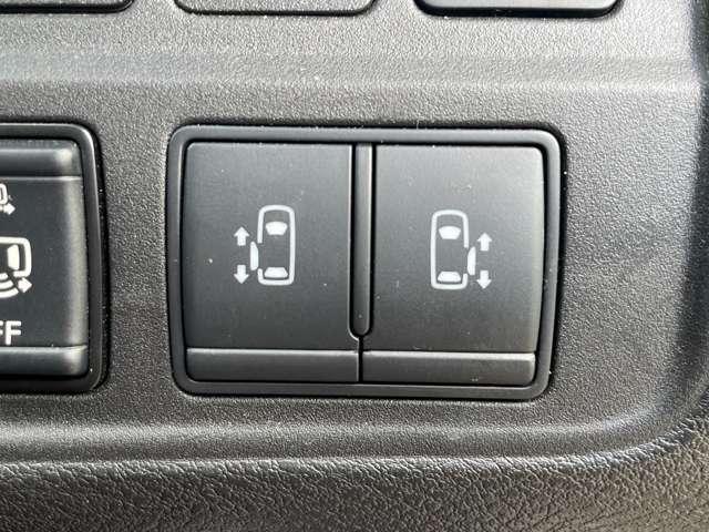 セレナ e-パワー ハイウェイスターV 全方位運転支援システム!プロパイロット!純正ナビ&フルセグTV&DVD&BT!インテリジェントアラウンドビューモニター&ルームミラー!ハンズフリー両側パワースライドドア!アダプティ!禁煙車!(42枚目)