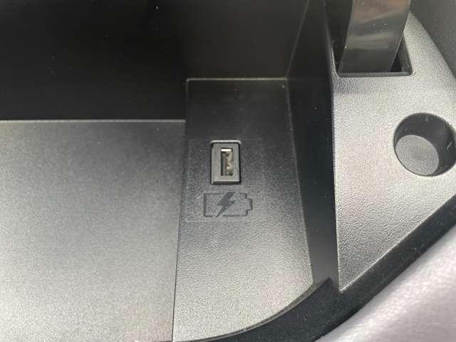 セレナ e-パワー ハイウェイスターV 全方位運転支援システム!プロパイロット!純正ナビ&フルセグTV&DVD&BT!インテリジェントアラウンドビューモニター&ルームミラー!ハンズフリー両側パワースライドドア!アダプティ!禁煙車!(46枚目)