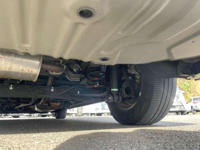 セレナ e-パワー ハイウェイスターV 全方位運転支援システム!プロパイロット!純正ナビ&フルセグTV&DVD&BT!インテリジェントアラウンドビューモニター&ルームミラー!ハンズフリー両側パワースライドドア!アダプティ!禁煙車!(58枚目)