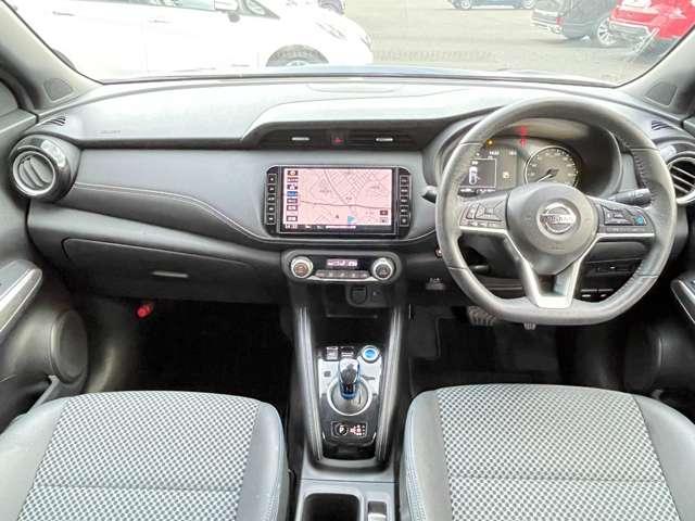 キックス X セーフティアシスト!純正ナビ&フルセグTV&DVD&BT!インテリジェントアラウンドビューモニター&ルームミラー!LEDヘッドライト!オートライト!純正アルミ!半革シート!純正ET(20枚目)