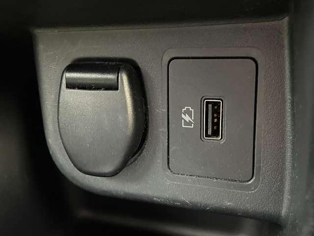 キックス X セーフティアシスト!純正ナビ&フルセグTV&DVD&BT!インテリジェントアラウンドビューモニター&ルームミラー!LEDヘッドライト!オートライト!純正アルミ!半革シート!純正ET(34枚目)