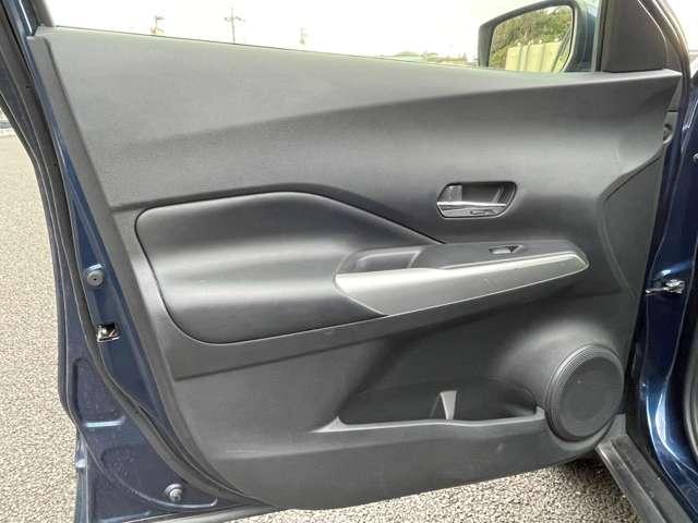 キックス X セーフティアシスト!純正ナビ&フルセグTV&DVD&BT!インテリジェントアラウンドビューモニター&ルームミラー!LEDヘッドライト!オートライト!純正アルミ!半革シート!純正ET(40枚目)