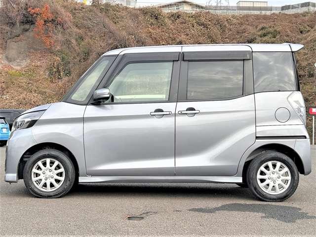 デイズルークス ハイウェイスター　Ｘ　エマージェンシーブレーキ！ルームミラー内蔵アラウンドビューモニター！ハイビームアシスト！純正ナビ！フルセグＴＶ！アイドリングストップ！ＬＥＤヘッドライト！パワースライドドア！インテジェントキー！禁煙車（8枚目）