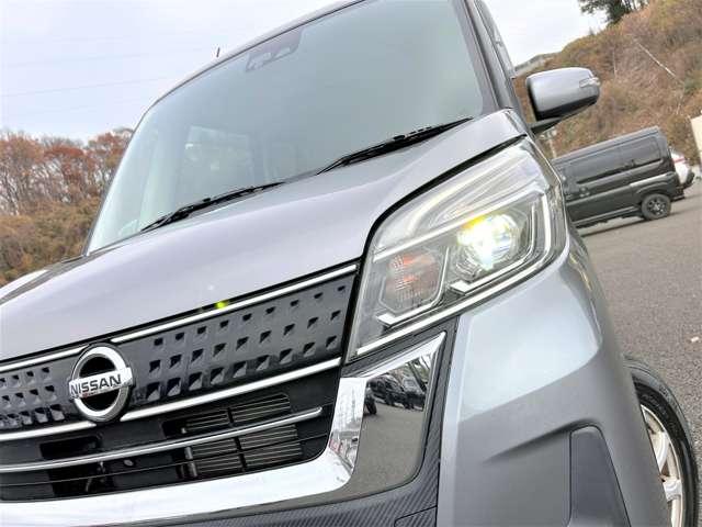 デイズルークス ハイウェイスター　Ｘ　エマージェンシーブレーキ！ルームミラー内蔵アラウンドビューモニター！ハイビームアシスト！純正ナビ！フルセグＴＶ！アイドリングストップ！ＬＥＤヘッドライト！パワースライドドア！インテジェントキー！禁煙車（15枚目）