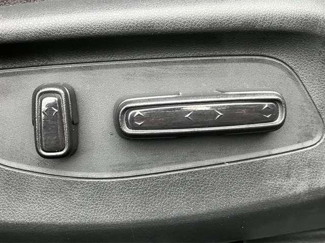 ZR-V e:HEV Z マルーン本革/9型ホンダコネクトナビ&マルチビュー/BOSE12スピーカー/ホンダセンシング/渋滞時追従クルーズ/ハンズフリー電動テール/ワイヤレス充電/ETC2.0/ハンドルヒーター/パワーシート(18枚目)