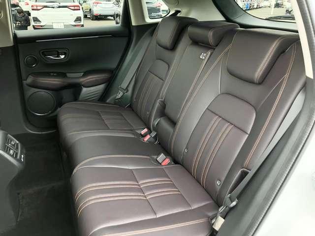 ZR-V e:HEV Z マルーン本革/9型ホンダコネクトナビ&マルチビュー/BOSE12スピーカー/ホンダセンシング/渋滞時追従クルーズ/ハンズフリー電動テール/ワイヤレス充電/ETC2.0/ハンドルヒーター/パワーシート(22枚目)