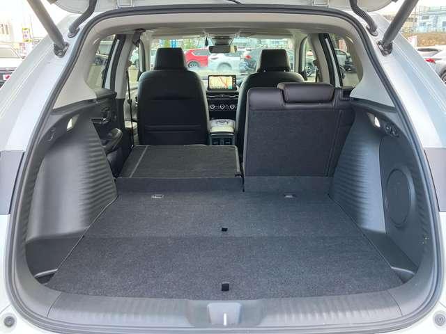ZR-V e:HEV Z マルーン本革/9型ホンダコネクトナビ&マルチビュー/BOSE12スピーカー/ホンダセンシング/渋滞時追従クルーズ/ハンズフリー電動テール/ワイヤレス充電/ETC2.0/ハンドルヒーター/パワーシート(25枚目)