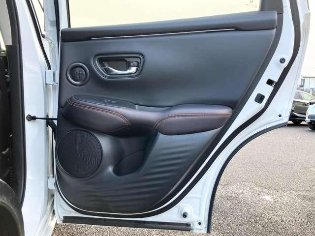 ZR-V e:HEV Z マルーン本革/9型ホンダコネクトナビ&マルチビュー/BOSE12スピーカー/ホンダセンシング/渋滞時追従クルーズ/ハンズフリー電動テール/ワイヤレス充電/ETC2.0/ハンドルヒーター/パワーシート(31枚目)