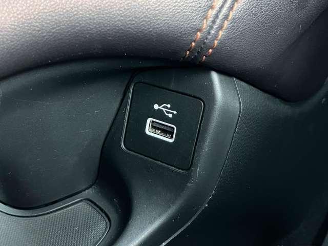 ZR-V e:HEV Z マルーン本革/9型ホンダコネクトナビ&マルチビュー/BOSE12スピーカー/ホンダセンシング/渋滞時追従クルーズ/ハンズフリー電動テール/ワイヤレス充電/ETC2.0/ハンドルヒーター/パワーシート(61枚目)