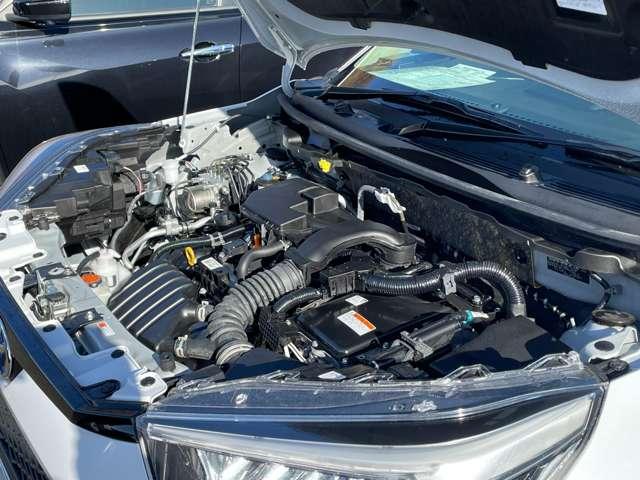 ライズ ハイブリッド1.2Z スマートアシスト!コーナリングトレースアシスト!カロッツェリアナビ&BT&バックカメラ!LEDヘッドライト!LEDシーケンシャルターンランプ!純正アルミ!シートヒーター!社外ETC(19枚目)