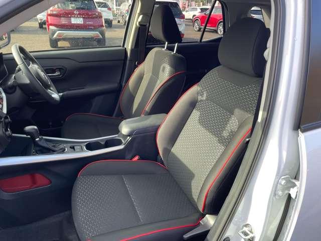 ライズ ハイブリッド1.2Z スマートアシスト!コーナリングトレースアシスト!カロッツェリアナビ&BT&バックカメラ!LEDヘッドライト!LEDシーケンシャルターンランプ!純正アルミ!シートヒーター!社外ETC(25枚目)