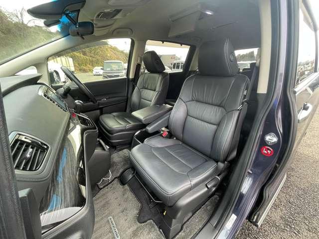 オデッセイハイブリッド ハイブリッドアブソルート・ホンダセンシングEXパック クルーズコントロール、フリップダウンモニター、バックカメラ、両側パワースライドドア(18枚目)