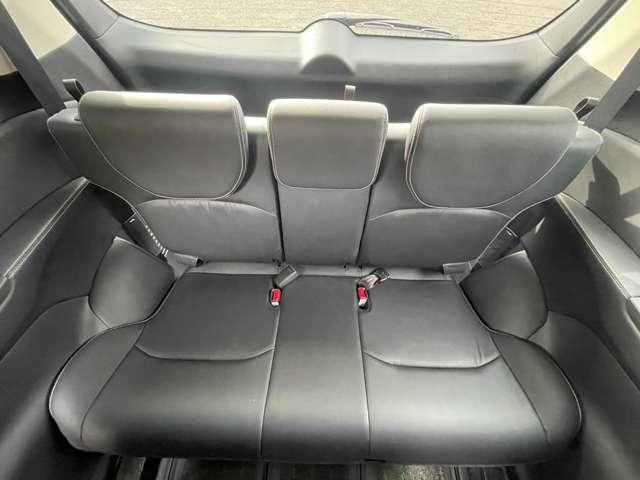 オデッセイハイブリッド ハイブリッドアブソルート・ホンダセンシングEXパック クルーズコントロール、フリップダウンモニター、バックカメラ、両側パワースライドドア(21枚目)