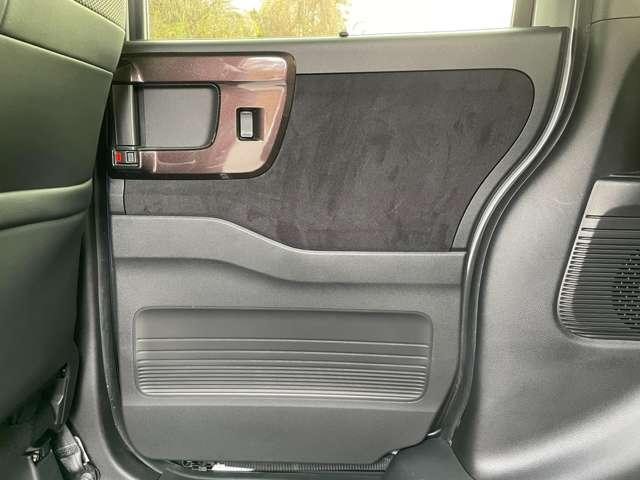 N-BOX G・EXターボホンダセンシング ホンダセンシング!アイドリングストップ!ギャザーズナビ&フルセグTV&DVD&BT&バックカメラ!両側パワースライドドア!LEDヘッドライト!オートライト!純正アルミ&エアロ!半革(41枚目)