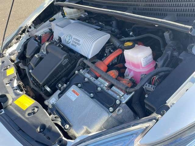 プリウス 1.8Sツーリングセレクション 5名 純正ナビ!ワンセグTV!バックカメラ!LEDヘッドライト!スマートキー!ウィンカーミラー!(27枚目)