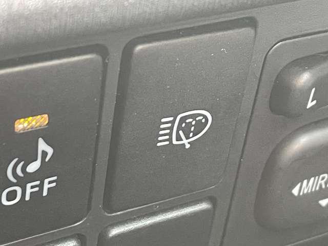 プリウス 1.8Sツーリングセレクション 5名 純正ナビ!ワンセグTV!バックカメラ!LEDヘッドライト!スマートキー!ウィンカーミラー!(33枚目)