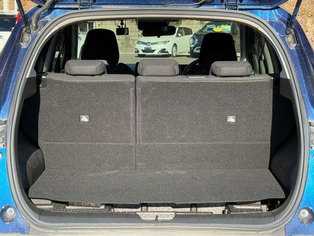 ノート X FOUR 1オーナー車!4WD!全方位運転支援システム!純正ナビ&フルセグTV&BT&バックカメラ!アダプティブLEDヘッドライト!オートライト!純正アルミ!シートヒーター!ステアリングヒーター(25枚目)