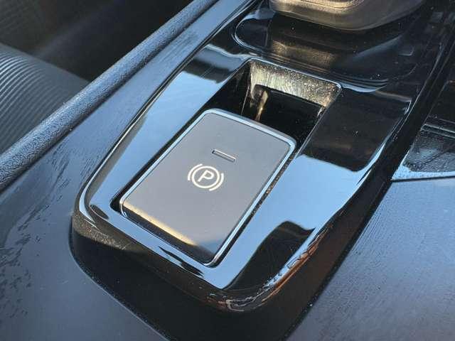 ノート X FOUR 1オーナー車!4WD!全方位運転支援システム!純正ナビ&フルセグTV&BT&バックカメラ!アダプティブLEDヘッドライト!オートライト!純正アルミ!シートヒーター!ステアリングヒーター(44枚目)