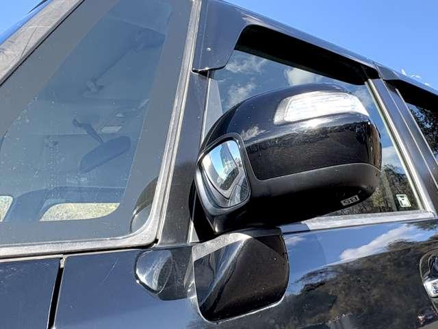 N-BOXカスタム G・Lパッケージ 禁煙車/純正Gathersナビ/CD&DVD/純正14インチアルミ/HIDヘッドライト/オートライト/横滑り防止/チップアップシート/電動格納ミラー/ETC/スマートキー(14枚目)