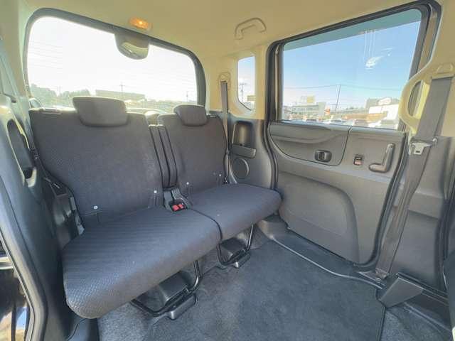 N-BOXカスタム G・Lパッケージ 禁煙車/純正Gathersナビ/CD&DVD/純正14インチアルミ/HIDヘッドライト/オートライト/横滑り防止/チップアップシート/電動格納ミラー/ETC/スマートキー(20枚目)