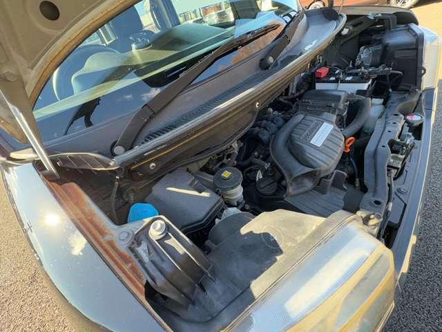 N-BOXカスタム G・Lパッケージ 禁煙車/純正Gathersナビ/CD&DVD/純正14インチアルミ/HIDヘッドライト/オートライト/横滑り防止/チップアップシート/電動格納ミラー/ETC/スマートキー(29枚目)